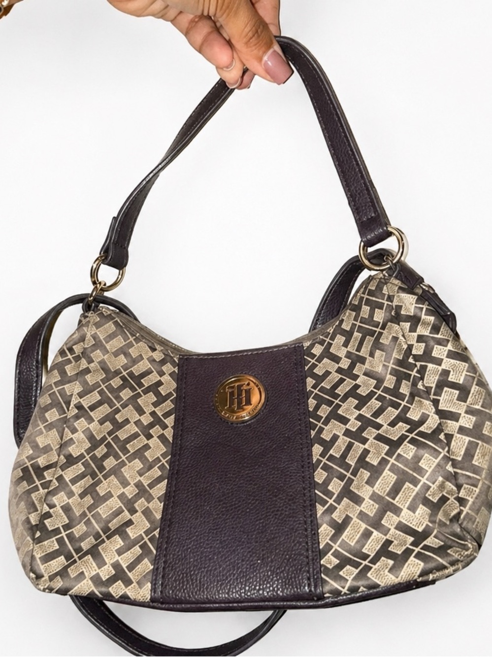 Tommy Hilfiger vintage Stylish Brown Patterned Handbag